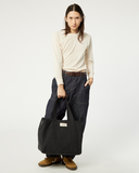 b5223375f332947778557adeea4a4b44